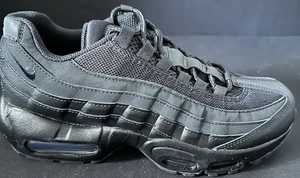 Nike Air Max 95 3M GS Youth 7y Wmns sz 8.5 Triple Black Running New II4053-001 - Picture 1 of 6