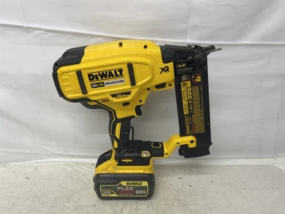 Dewalt DCN680 20V MAX XR 18Ga. Clavadora Brad inalámbrica sin escobillas y batería Flexvolt Foto 1 de 4