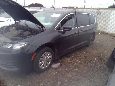 Used Front Suspension Stabilizer Bar fits: 2020 Chrysler Voyager front gasoline - Image 1 of 4