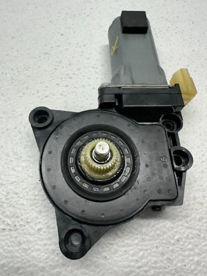 Motor ventana eléctrica puerta delantera derecha Hyundai Veracruz 2007-2012 F00S1A3295 OEM Foto 1 de 4