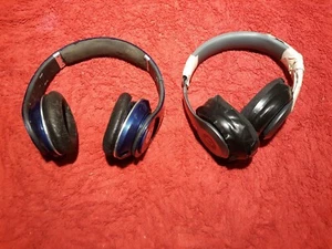 2 pr. Beats By Dr. Dre, Monster #190003-00  & #B0501 Wireless Headphones. Parts - Picture 1 of 6