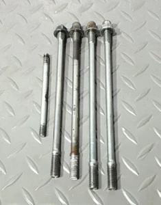 ♻️ Suzuki GZ 125 Marauder 1998 - 2013 Engine Cylinder Bolt Studs ♻️ - Picture 1 of 4
