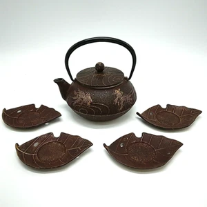 Cast Iron Teapot & Coasters/Saucers Made in Japan Dark Brown/Bronze Fish Design - Picture 1 of 24