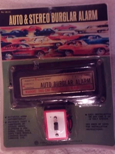 Accesorios Hollywood de colección alarma automática y estéreo... NOS G.M., FORD, MOPAR - Imagen 1 de 3