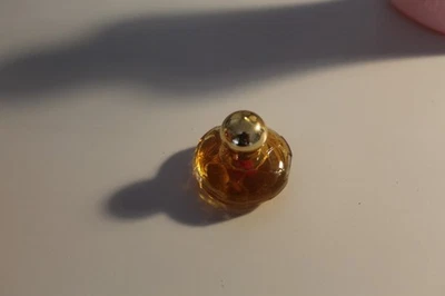 Mini tamaño de muestra de viaje Casmir by Chopard para mujer EDP 0,17 oz-5 ml Splash Foto 1 de 3