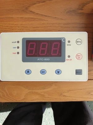 Elitech Temperature Controller ATC800 - Image 1 of 4