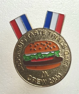 Pin flash vintage McDonalds Taste Trial Game Crew 2000 estilo hamburguesa DA3 - Imagen 1 de 4