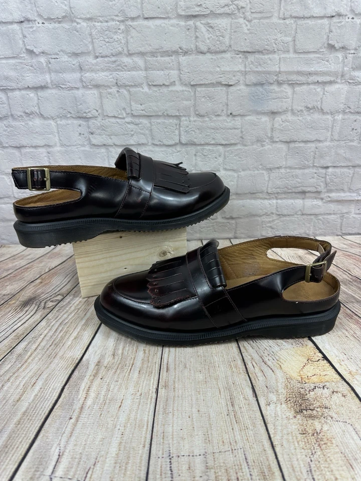 Sandalias Dr. Martens Rojo Cereza San Valentín Borla Sin Cordones Para Mujer Talla US 9 UK 7 Foto 1 de 4