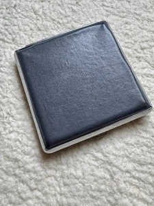 ‼️Zigarettenetui. Metall m. Lederbezug  92x95x19 - Bild 1 von 3