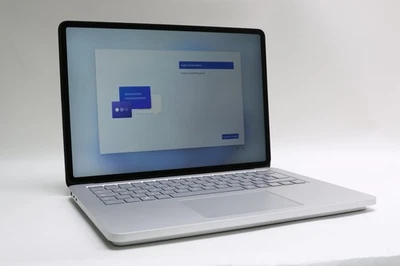 14" Microsoft Surface Laptop Studio 2 i7-13700H, 16GB, 512GB SSD, RTX4050, Touch - Image 1 of 4