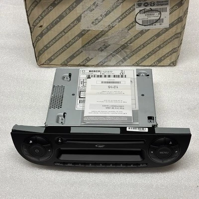 Original Fiat 500 Abarth Autoradio CD Radio MP3 mit CODE 735585261 - Imagem 1 de 4