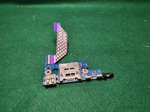 HP PAVILLION X360 11 K126 TU - USB & SD CARD READER BOARD W/RIBBON- B563 - Picture 1 of 2