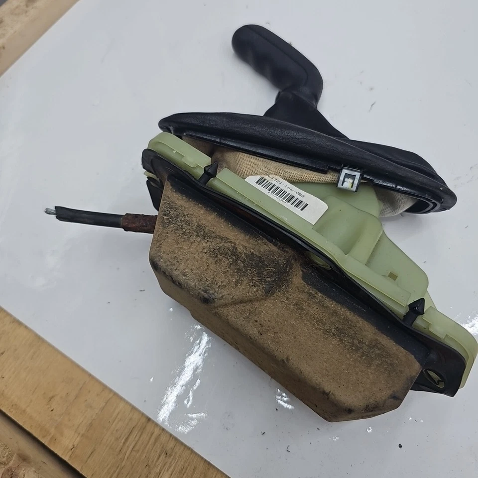 2002-2007 Jeep Liberty Diesel Transfer Case Gear Shifter Assembly OEM 52129243af - Image 1 of 4