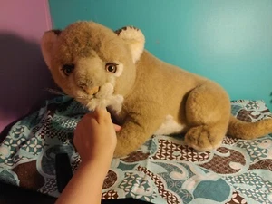 Avanti Lion Stuffed Animal - Picture 1 of 2