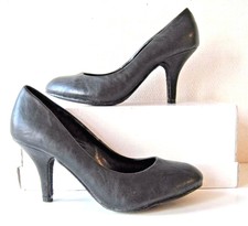andres machado zapatos