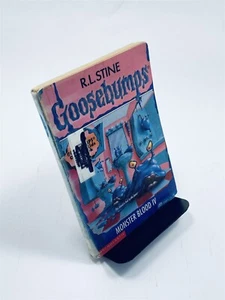 Goosebumps: Monster Blood IV (1st Edition, 1st Printing, Ex-Library) - Paperback - Foto 1 di 8