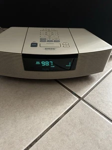 Bose Wave Radio / Lettore CD AWRC1P Sveglia e Sveglia AM/FM - TESTATO NO REM/NO COVER - Foto 1 di 11