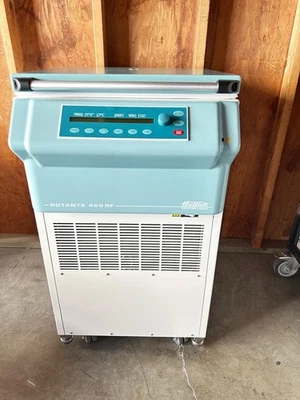 Hettich Rotanta 460 Robotic Centrifuge - Image 1 of 4