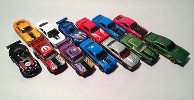 13x Hot Wheels Mopar Muscle (1:64 Dodge Challenger Charger Viper Plymouth Cuda) - Изображение 1 из 4