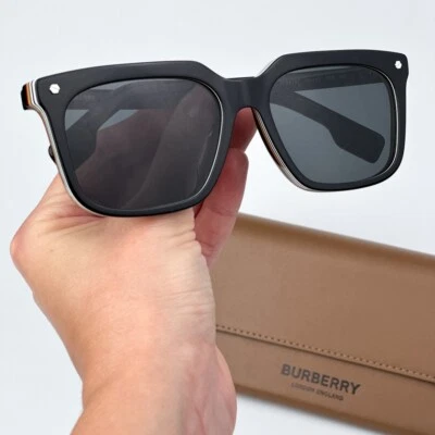 Очки солнцезащитные женские Burberry черные серые квадратные BE4337F CARNABY 379887 СОВЕРШЕННО НОВЫЕ - Изображение 1 из 4