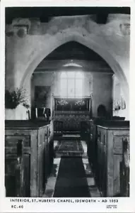 ECHTE FOTOGRAFISCHE POSTKARTE VON St. HUBERTS KAPELLE INNENRAUM, IDSWORTH, HAMPSHIRE - Bild 1 von 2