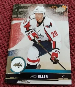 2017-18 17-18 Upper Deck UD Series 1 Base #189 Lars Eller Capitols - Imagen 1 de 8
