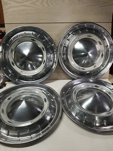 Used OEM set of 4-1955 1956 Chev 15" Hub Caps Wheel Covers - Bild 1 von 13