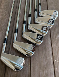 Bridgestone J15MB FORGED Muscle Back 5-Pw Dynamid gold S200 Stiff flex - Picture 1 of 6
