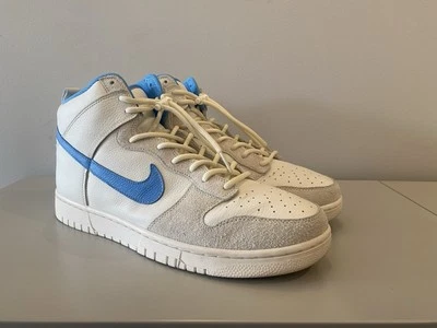 BOTAS NIKE Dunk high nike by you id university azul y vela talla 13 10/10 usadas 2x Foto 1 de 4