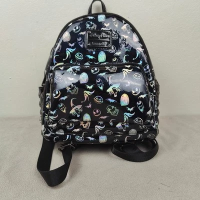 Mochila Loungefly Parques Disney Pesadilla Antes de Navidad Holo Negra Iridiscente Foto 1 de 4
