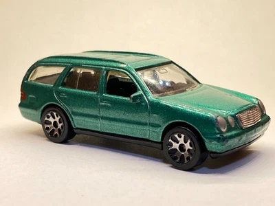 Loose Matchbox Mercedes-Benz E 430 Wagon German Exclusive - Image 1 of 4