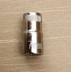 Craftsman 7mm Socket 6 Point 1/4" Drive G 43503 (Knurled Top) - Bild 1 von 5