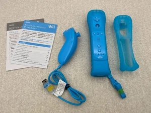 Nintendo Wii Sports Resort Sky Blue Remote + MotionPlus + Nunchuk Set - Picture 1 of 8