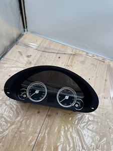 Tacho Kombiinstrument Mercedes-Benz W203 TeileNr.: DC 2035403948 Q002 - Bild 1 von 1
