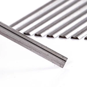 Hoja cepilladora reversible de carburo HSS de 3-1/4" para MAKITA B&D HITACHI 82 mm -10 piezas - Imagen 1 de 3