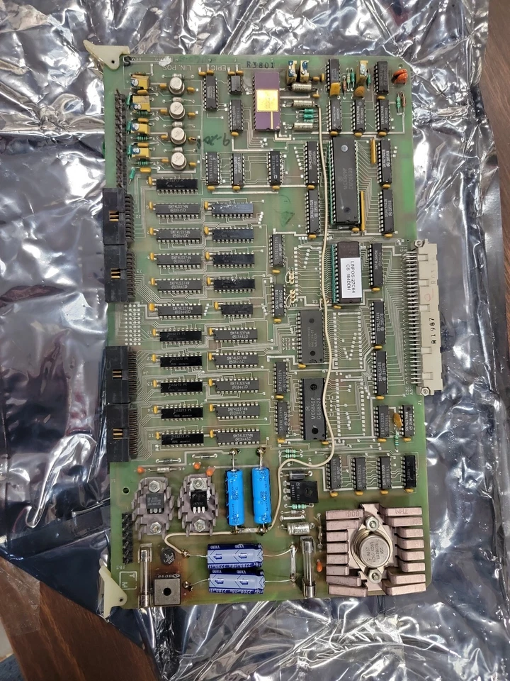 Tarjeta de placa de posición Epic Line SCI 52469 HA SIDO REPARADA Foto 1 de 4