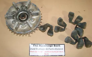 REAR COUPLING , SPROCKET and DAMPERS --------- 1976 KAWASAKI KZ750B Twin - Foto 1 di 3