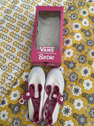Sneakers Vans Barbie Style 93 Dx bianche rosa Mary Jane nuove con scatola UK 4 mai vendute nel Regno Unito
