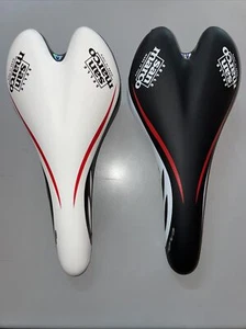 Sella bici Selle San Marco Eva Titanox bianca nera Bike saddle - Picture 1 of 2
