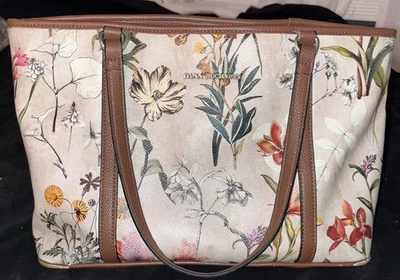 Bolsa tiracolo Dana Buchman branca floral com 3 compartimentos com zíper - Imagem 1 de 4