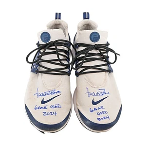 Aaron Boone Autographed Signed 2024 Game Used Nike Sneakers (Aaron Boone LOA) - Picture 1 of 6
