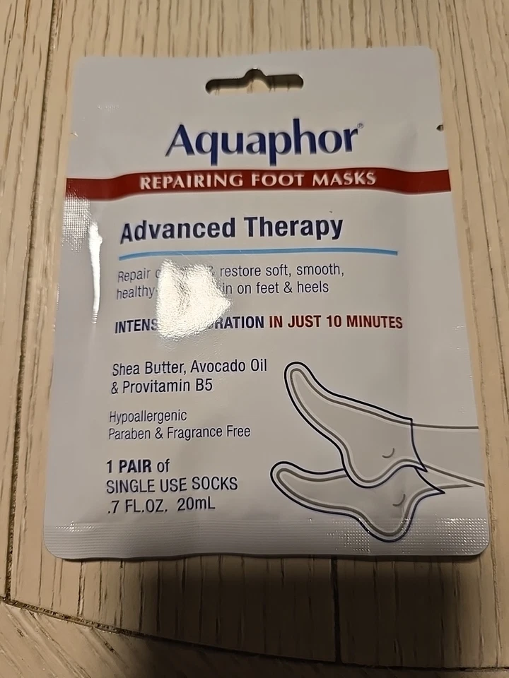 Aquaphor Advanced Therapy Repairing Foot Mask Intensive Hydration - 1 /Pair - Image 1 of 1