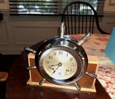   CHELSEA SHIPS CLOCK 镍/w 游艇车轮 4 英寸表盘缺失零件 — 第 1/4 张图片