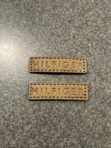 Vintage Lot 2 Tommy Hilfiger Patch braun Leder 1/2” x 1 1/2” RAR - Bild 1 von 3