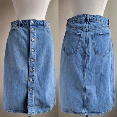 Falda midi de mezclilla con botones lavada ligera OLD NAVY talla 8 tiro alto informal rígida Foto 1 de 4