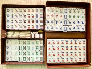 1960s MAH JONG SET IN PLASTIC TRAVEL CASE FROM JAPAN - NEW UNOPENED - Picture 1 of 9