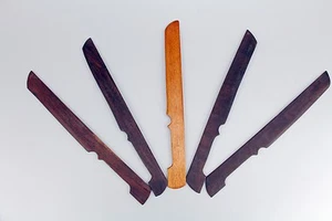 1 PC Black Catalpa Wood Knife For Cutting Calligraphy Painting Xuan Rice Paper   - Picture 1 of 6