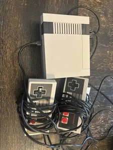 Console Nintendo NES vintage 1985 - Foto 1 di 7