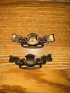Vintage Messing Metall Fledermaus Stil Metall Schubladengriffe Menge 2 - Bild 1 von 3