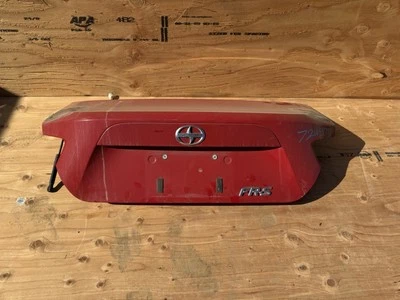 Tampa traseira/porta traseira vermelha 2013-2017 Scion Frs - Imagem 1 de 4